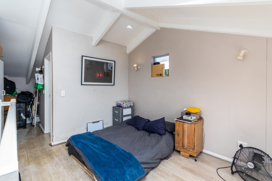 1 Bedroom Property for Sale in Green Point Western Cape